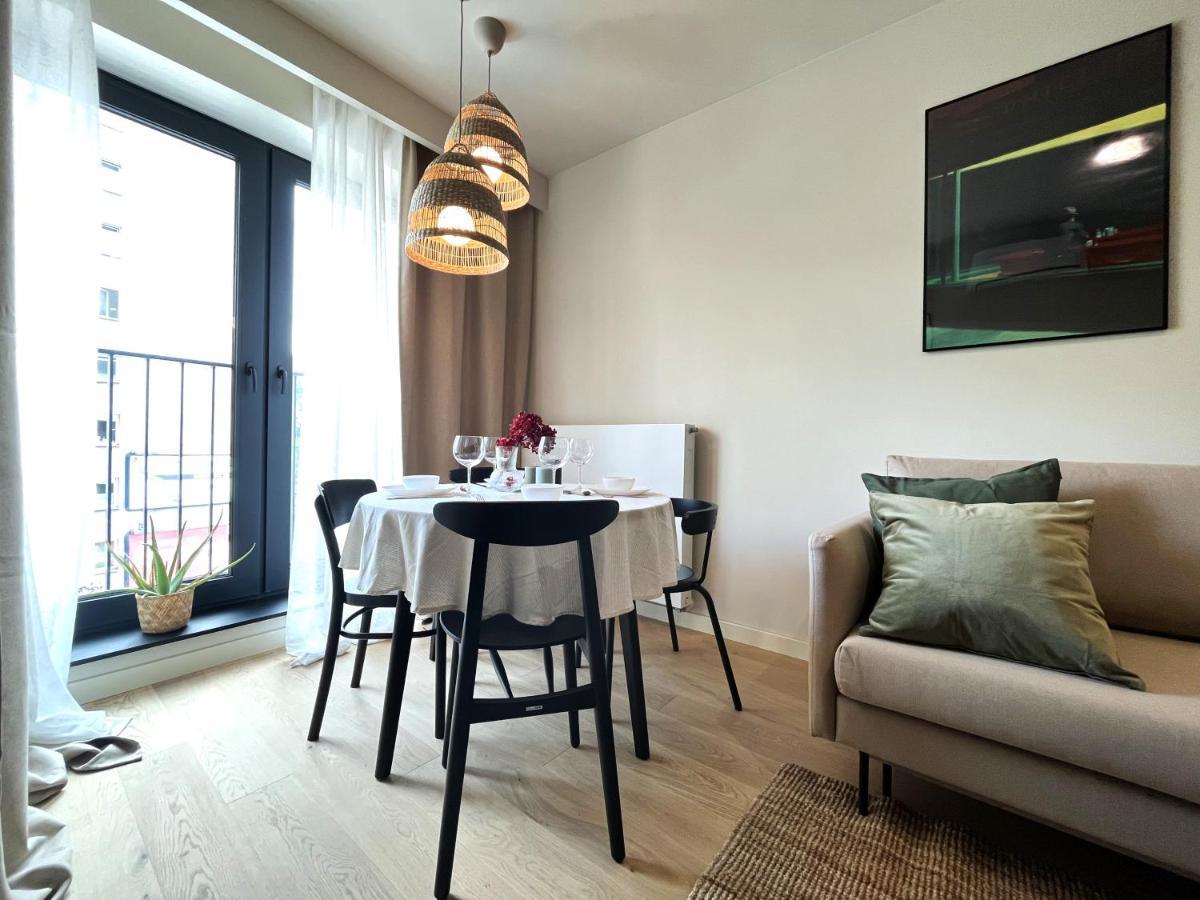 Wyszynskiego Apartment - Self Check-In 20H - Parking &Lift Вроцлав Экстерьер фото