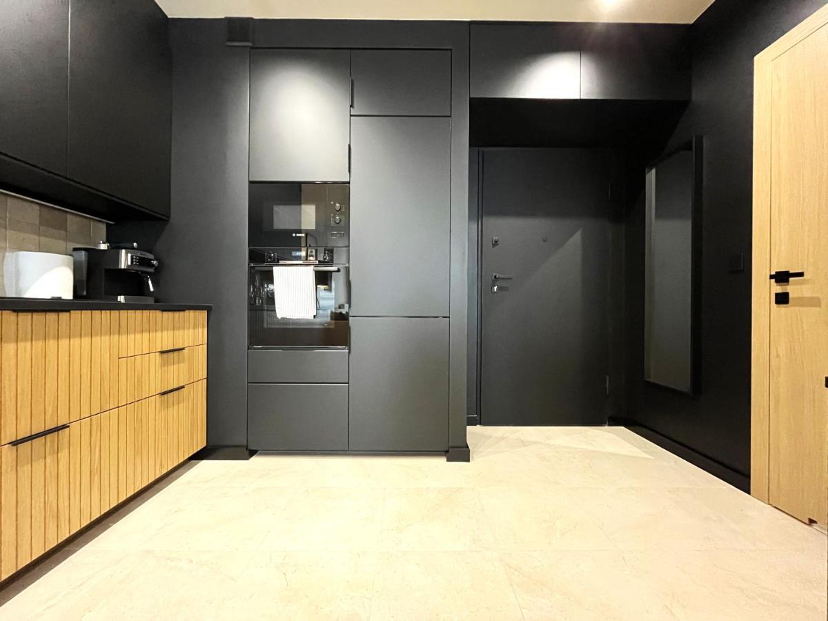 Wyszynskiego Apartment - Self Check-In 20H - Parking &Lift Вроцлав Экстерьер фото