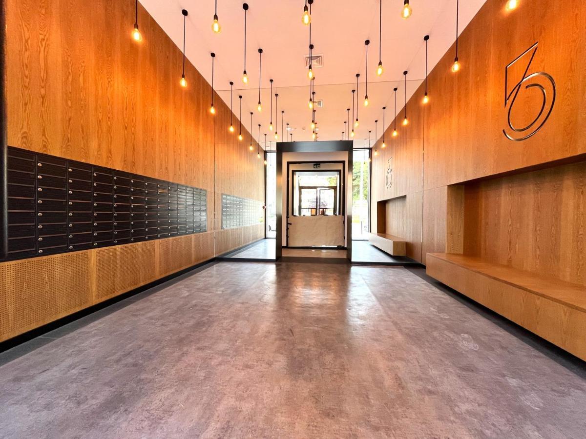 Wyszynskiego Apartment - Self Check-In 20H - Parking &Lift Вроцлав Экстерьер фото